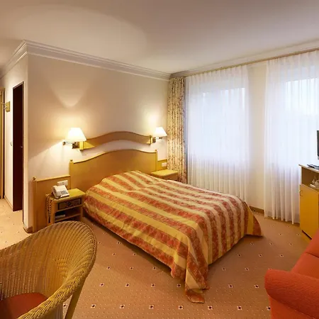 Hotel Kastanienhof 4*