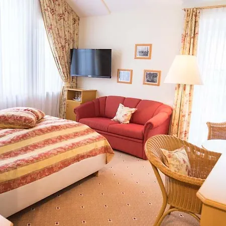 Kastanienhof Бад-Мюндер-ам-Дайстер